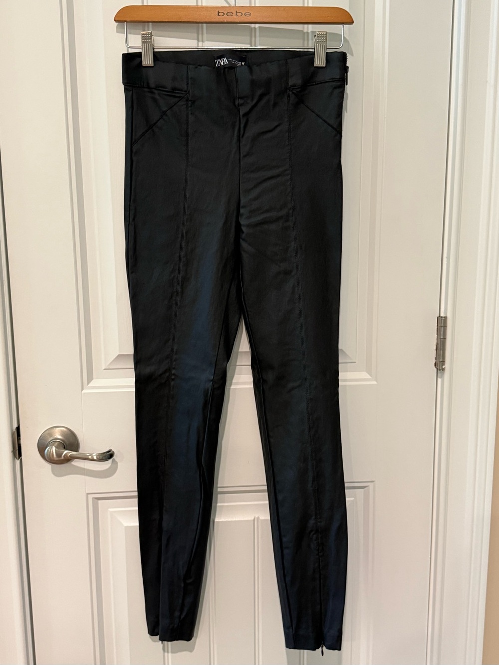 Zara Black Skinny Leather Look Pants Size Med $10